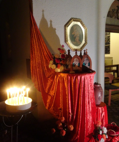 Bündnisfeier 2 Altar 18-10-2022.jpg